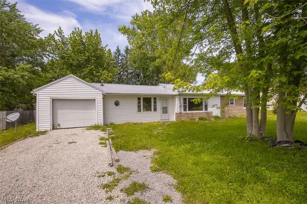 4215 Tapper Road, Norton, OH 44203