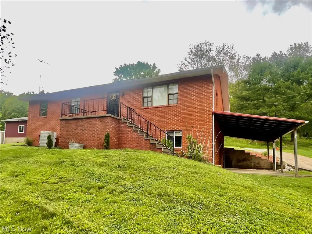 1805 Lee Creek Rd, Belleville, WV 26133 - #1