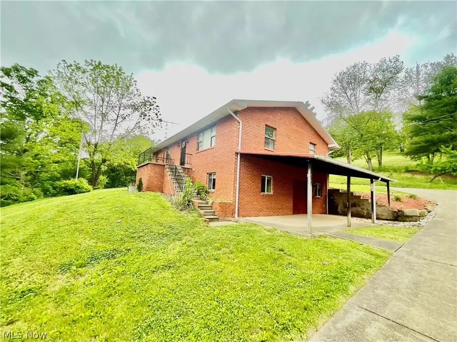 1805 Lee Creek Rd, Belleville, WV 26133 - #2