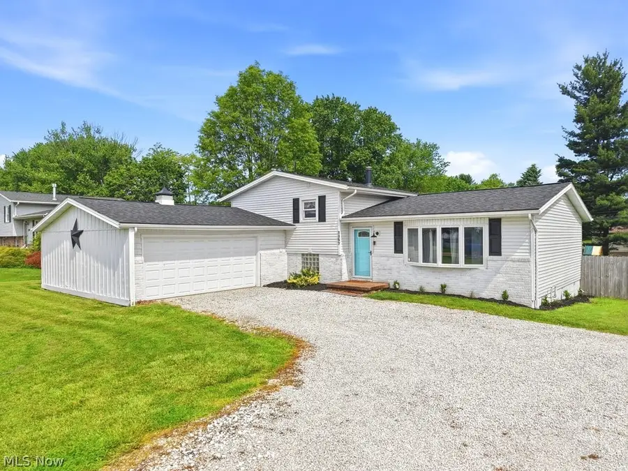 2357 Diamond Ne Street, Canton, OH 44721 - #2