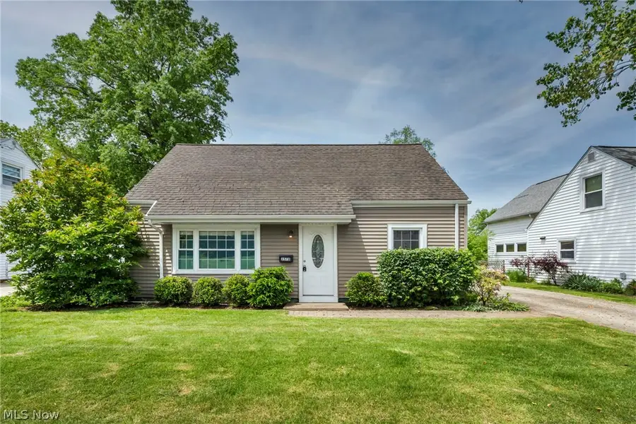 1578 11th Street, Cuyahoga Falls, OH 44221 - #2