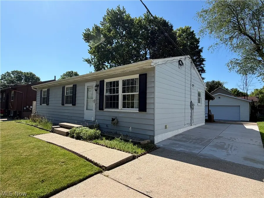 894 Jean Avenue, Akron, OH 44310 - #2