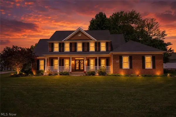 3228 Deborah Court, Uniontown, OH 44685
