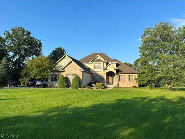 5971 Spangler Drive, New Franklin, OH 44216
