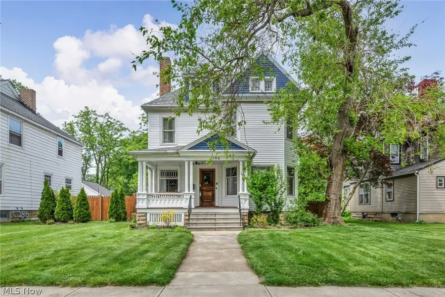 146 Harrison Street, Elyria, OH 44035 - #2