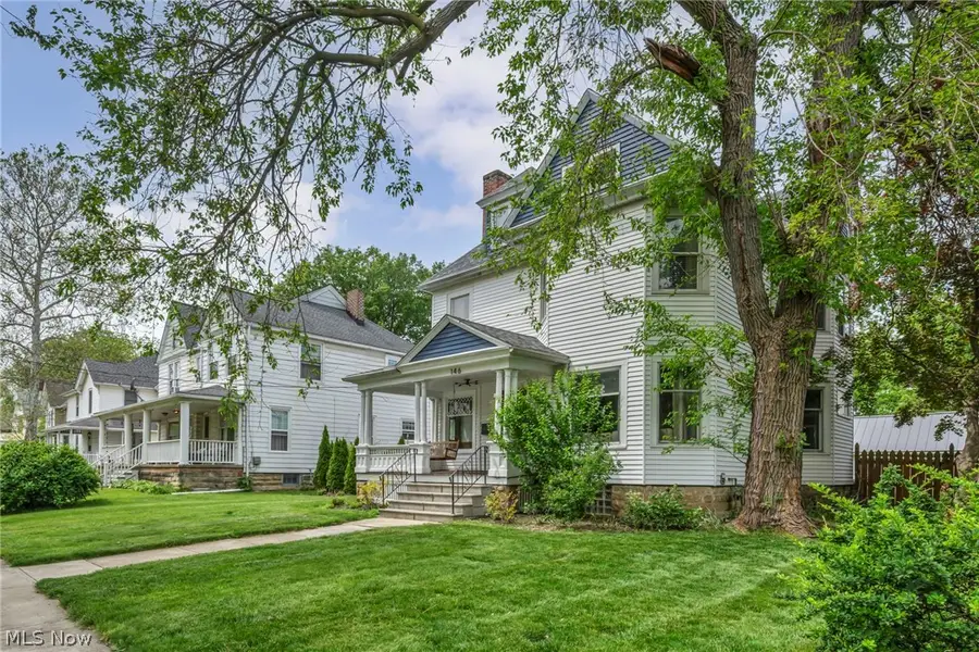 146 Harrison Street, Elyria, OH 44035 - #3