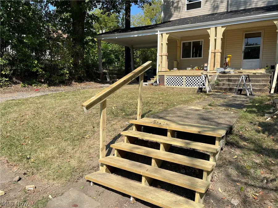 34 Illinois Avenue, Youngstown, OH 44505 - #3