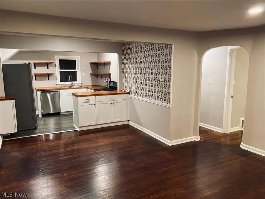 1765 14th Street, Cuyahoga Falls, OH 44223 - #3
