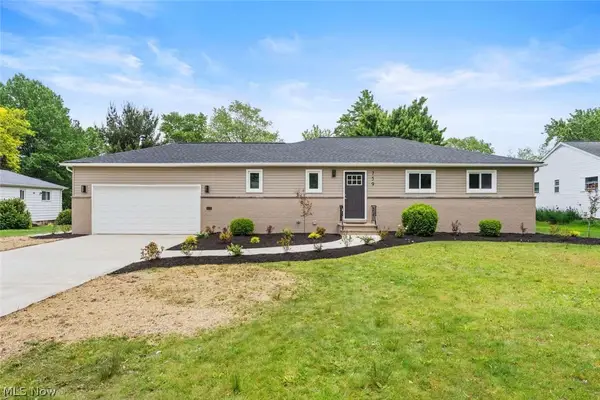 759 Cheriton Drive, Highland Heights, OH 44143