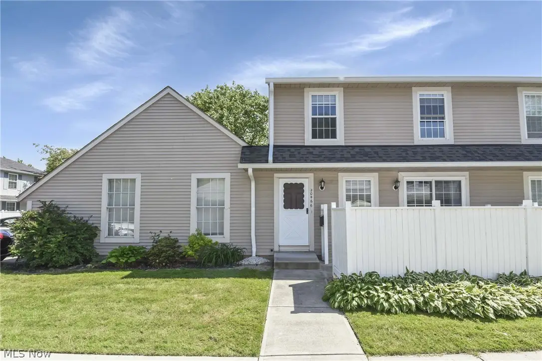 20466 Williamsburg Court #208B, Middleburg Heights, OH 44130 - #1