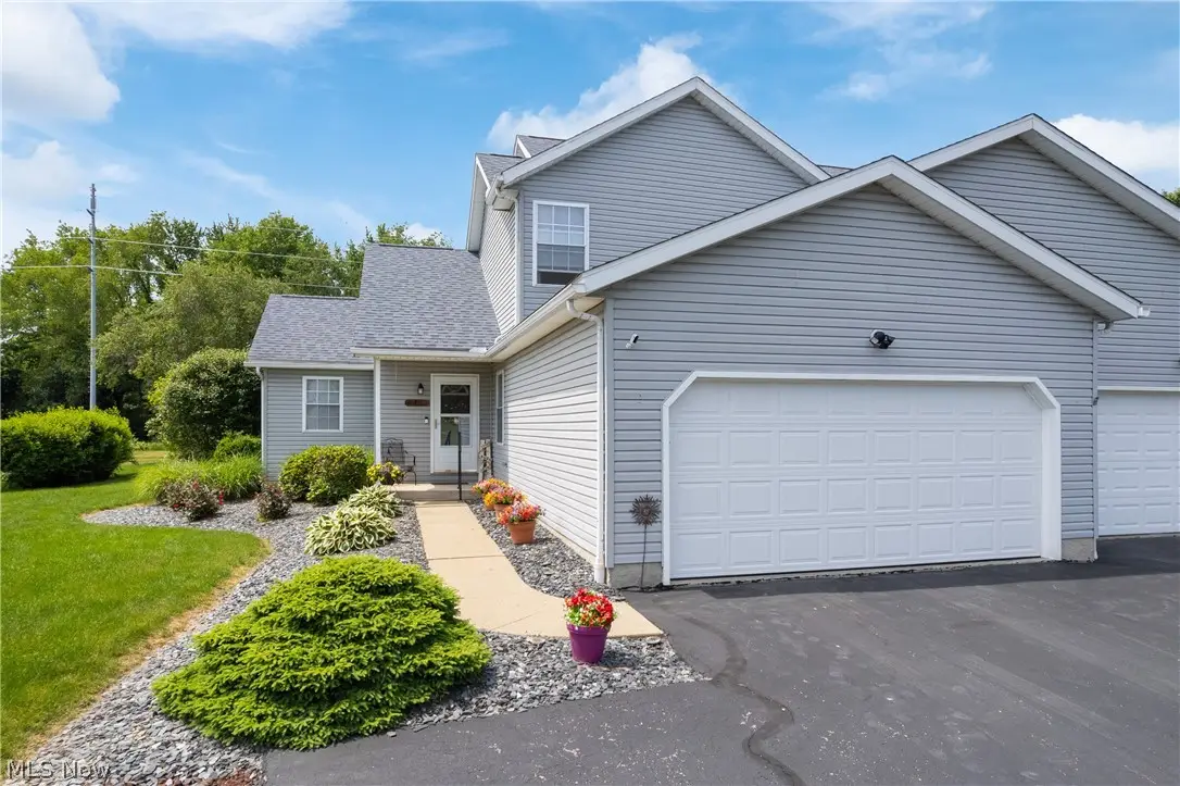 2419 Meadow Spring Circle, Akron, OH 44312 - #1