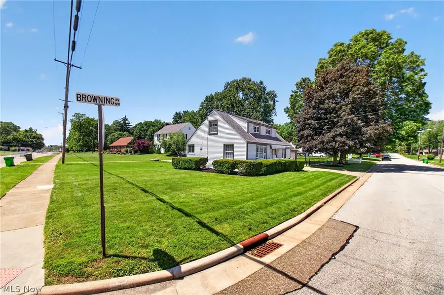 1201 Portage Nw Street, North Canton, OH 44720 - #2