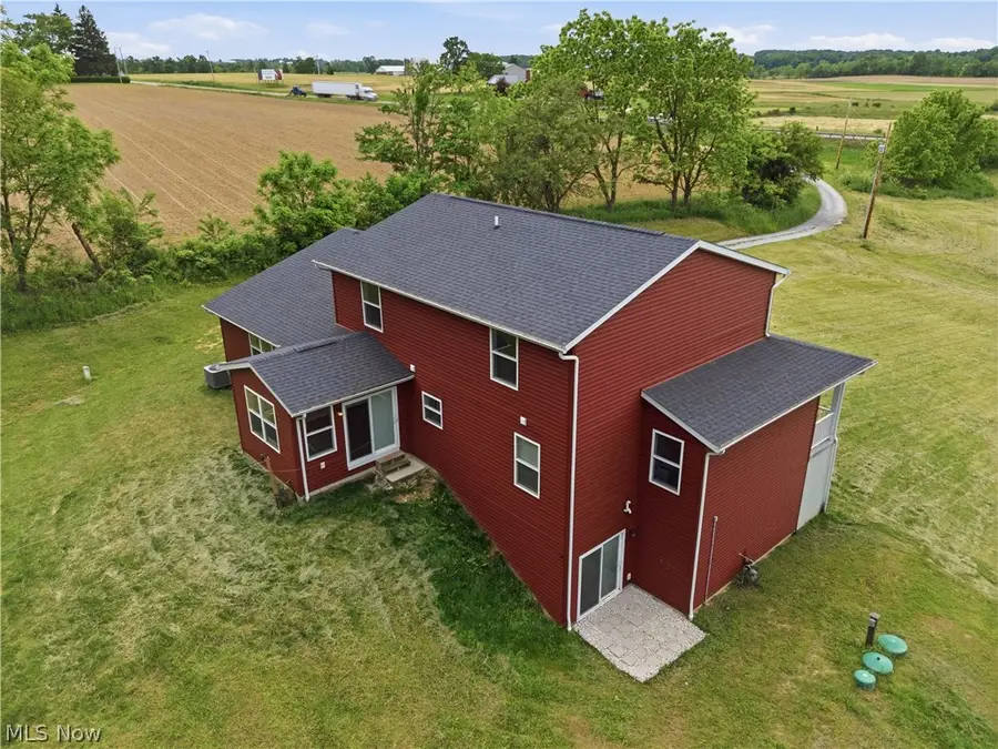 7622 Fredericksburg Road, Fredericksburg, OH 44627 - #3