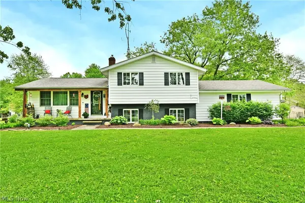 7198 Oak Hill Drive, West Farmington, OH 44491