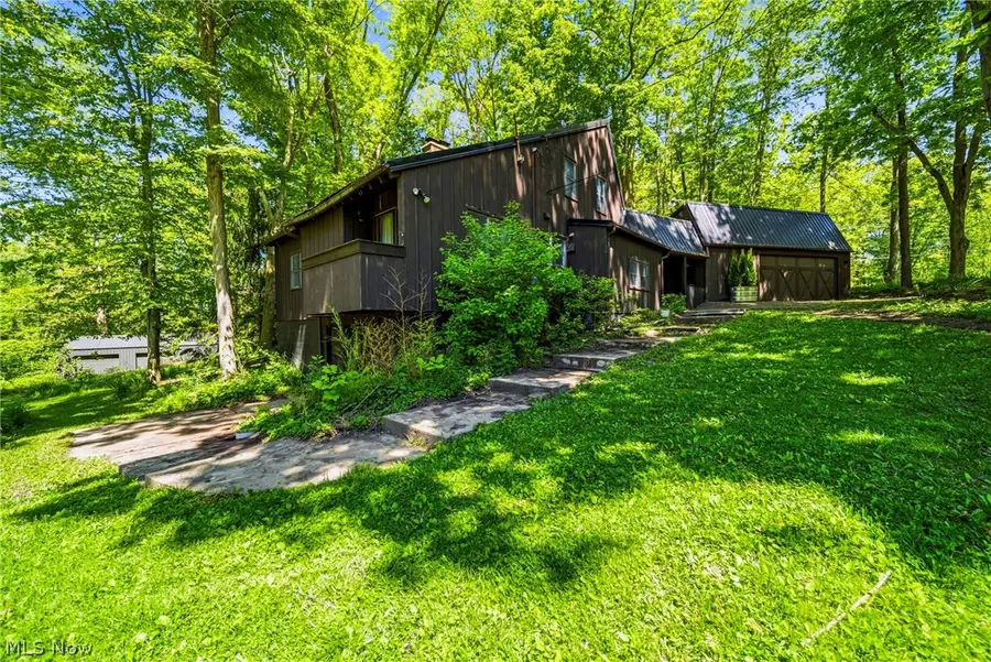 4233 N Forest Ridge Drive, Ashtabula, OH 44004 - #2