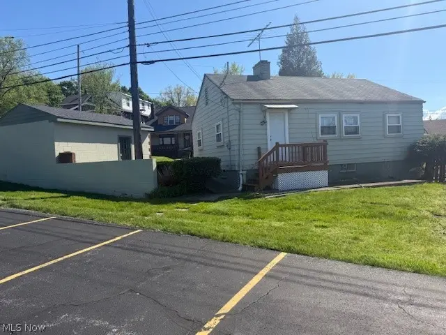 1861 Torbenson Drive, Cleveland, OH 44112 - #2