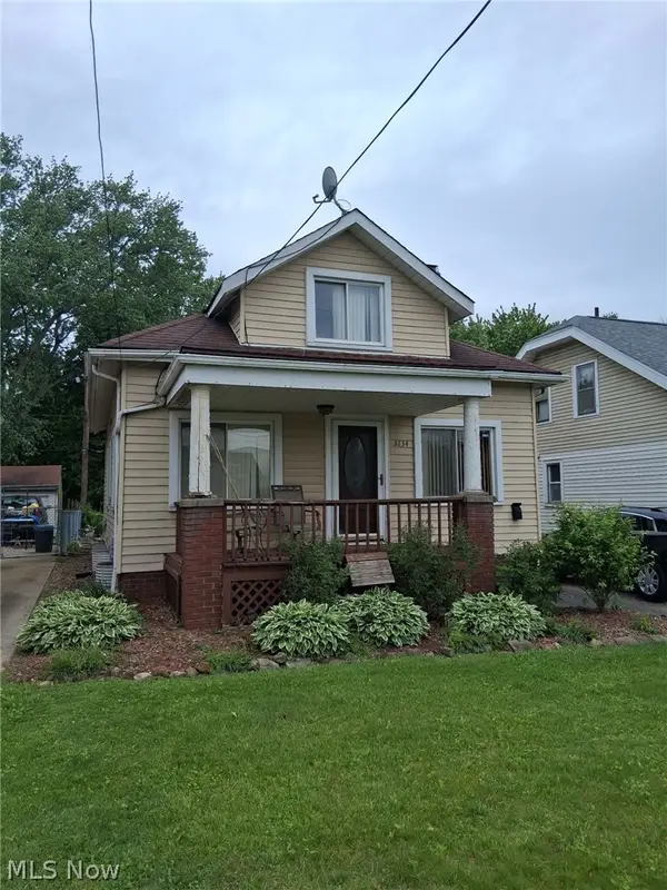 3734 W 128th Street, Cleveland, OH 44111
