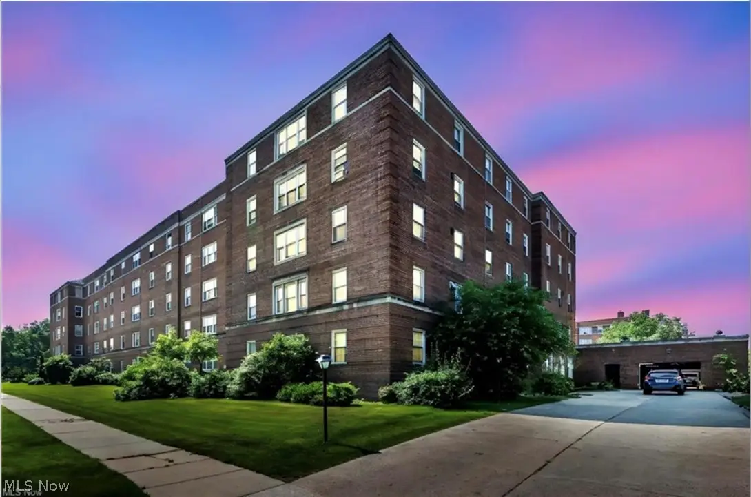 13800 Fairhill Road #420, Shaker Heights, OH 44120 - #1