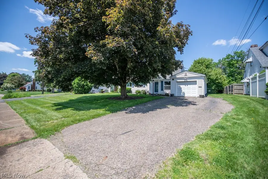 4221 2nd Nw Street, Canton, OH 44708 - #3