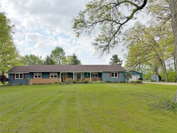 11449 Island Creek Drive, Beloit, OH 44609