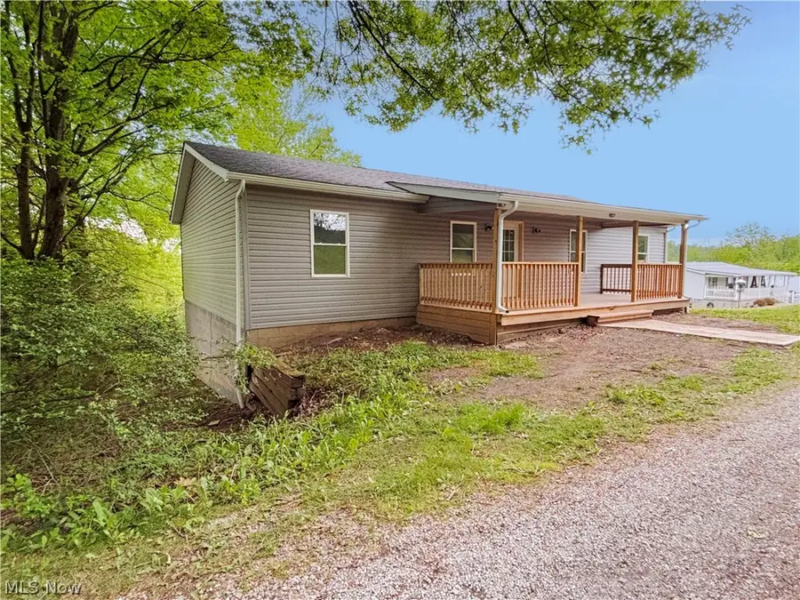 255 Sunview Drive, Follansbee, WV 26037 - #2