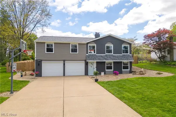8318 Kellydale Nw Street, Massillon, OH 44646