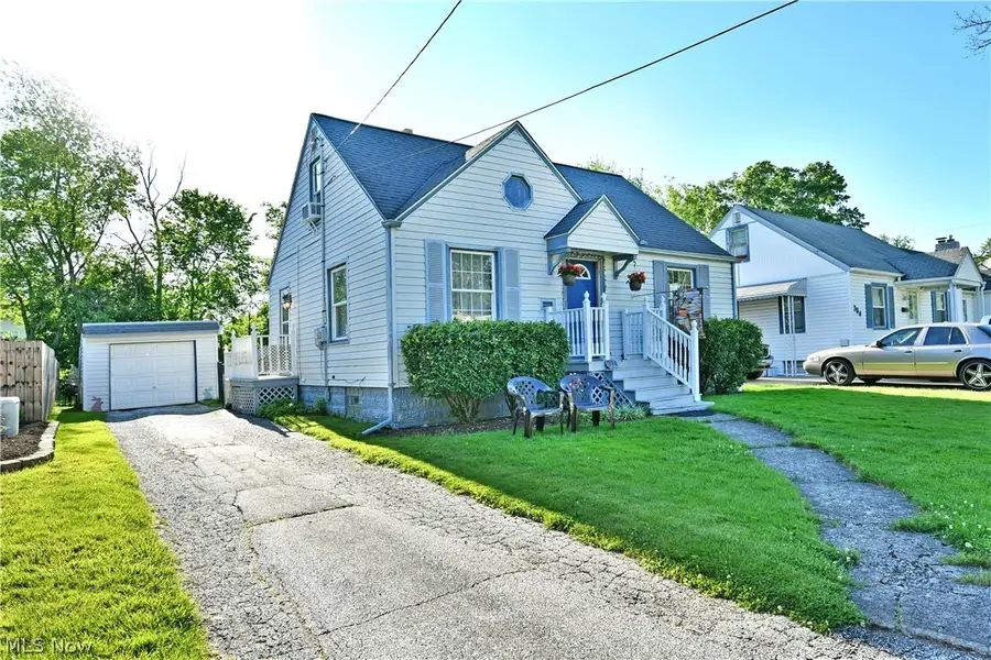 394 Meadowbrook Se Avenue, Warren, OH 44483 - #2