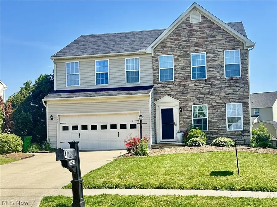 1669 Seabiscuit Ne Drive, Canton, OH 44721 - #2