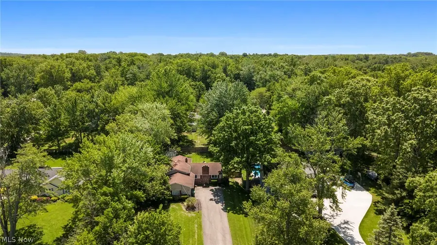 8860 Evergreen Drive, Mentor, OH 44060 - #2