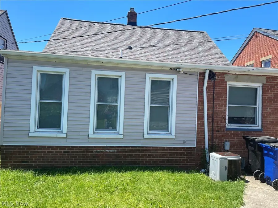 3797 E 155th Street, Cleveland, OH 44128 - #2