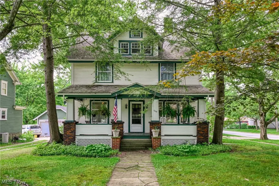748 E Main Street, Ravenna, OH 44266 - #2