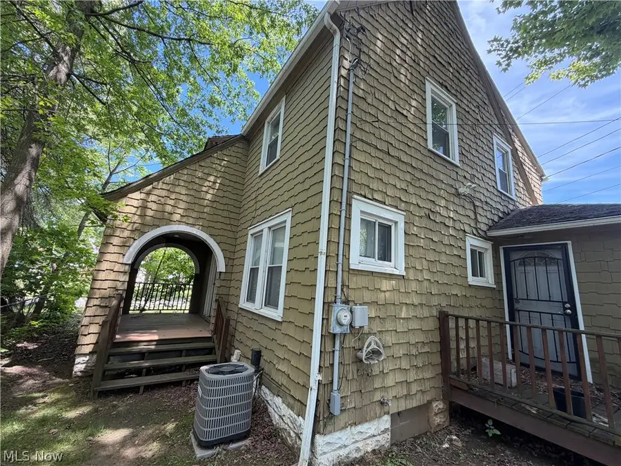 918 Frederick Boulevard, Akron, OH 44320 - #3