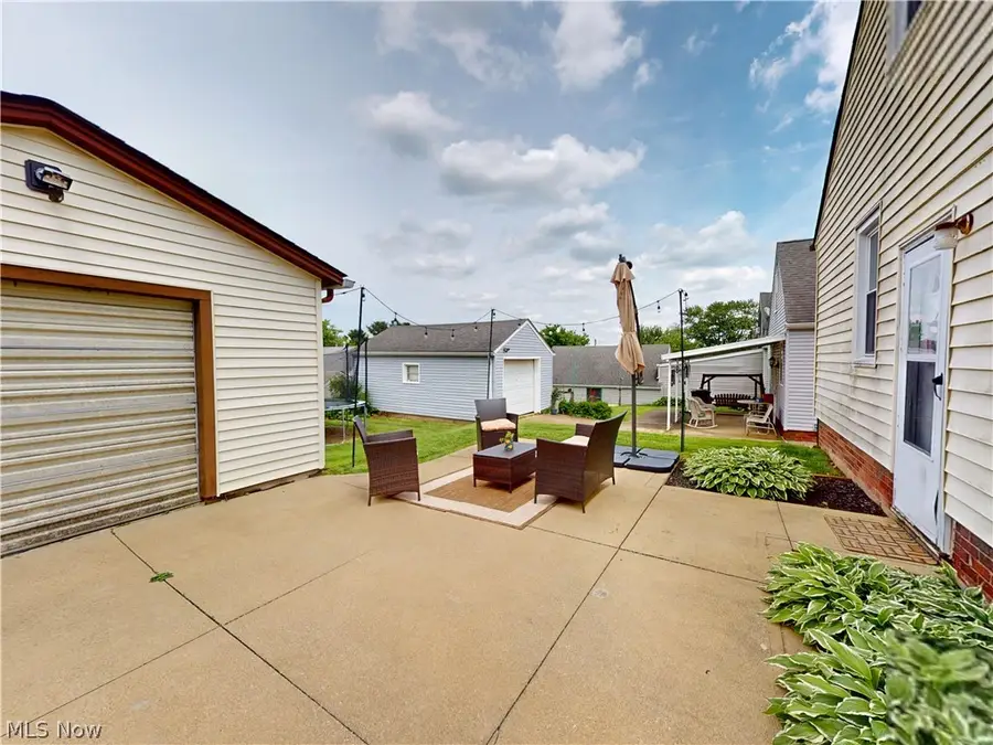 1521 27th Ne Street, Canton, OH 44714 - #2