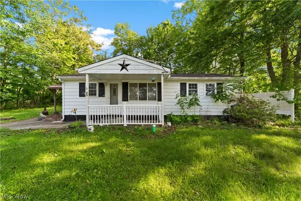 41511 Hazelwood Street, Elyria, OH 44035