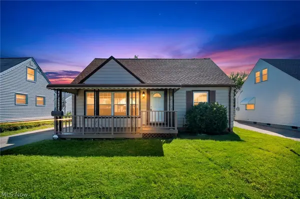 424 E 308th Street, Willowick, OH 44095