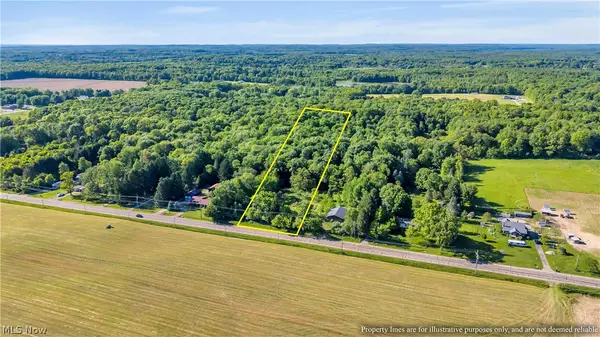 4957 State Route 82, Mantua, OH 44255