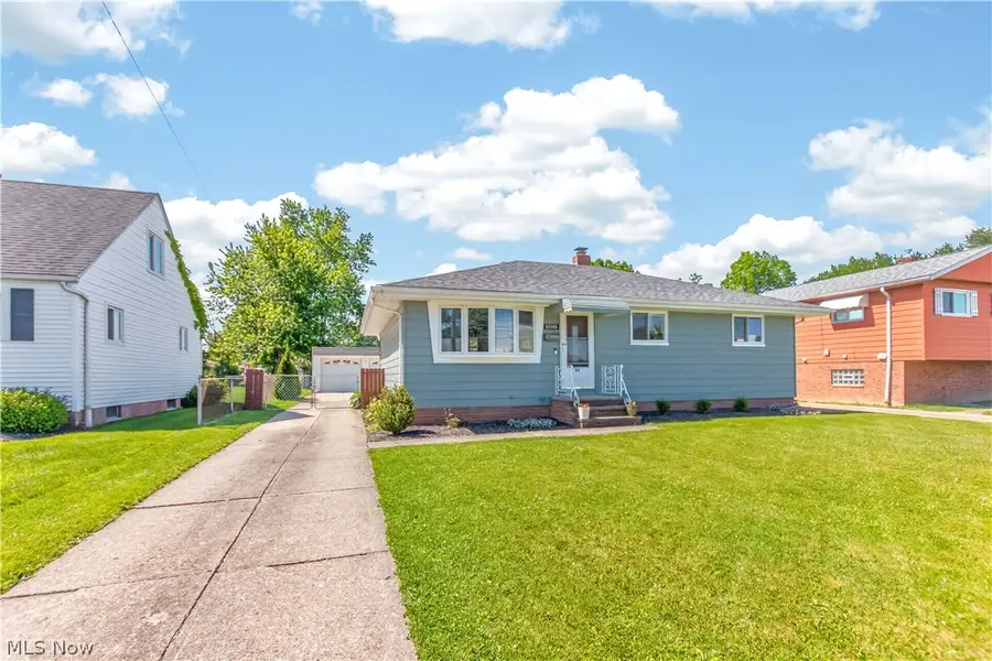 11005 Bobko Boulevard, Parma, OH 44130 - #2