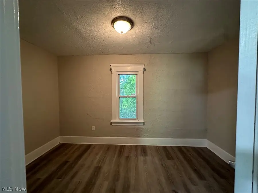 493 Bacon Avenue, Akron, OH 44320 - #2