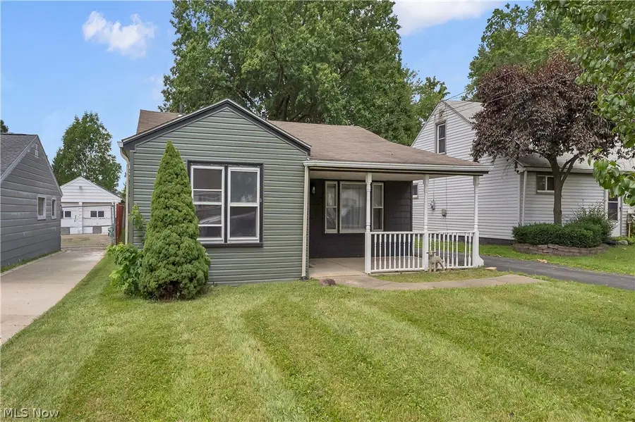 1542 Lynn Avenue, Youngstown, OH 44514 - #2