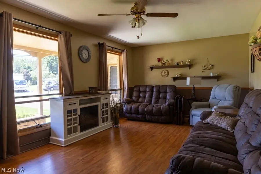 333 Hilan Sw Avenue, New Philadelphia, OH 44663 - #3