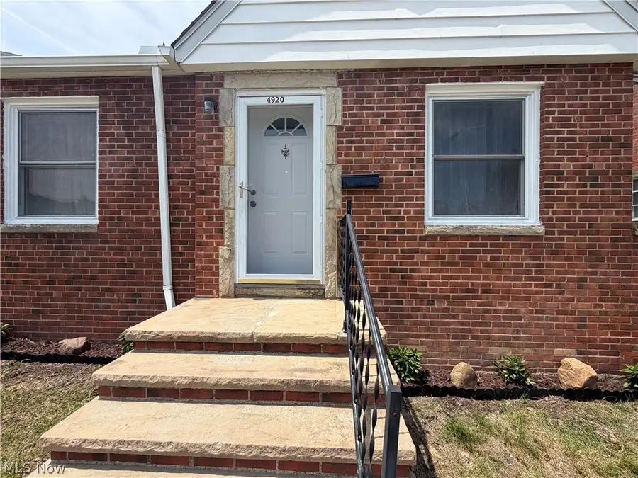 4920 E 110th Street, Garfield Heights, OH 44125 - #2