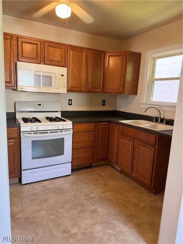 1821 Marks Avenue, Akron, OH 44305 - #3