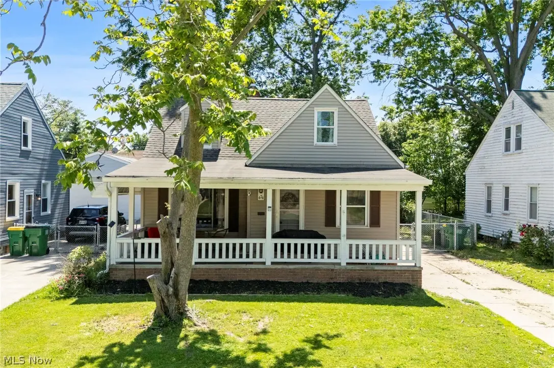 474 E 328th Street, Willowick, OH 44095 - #1