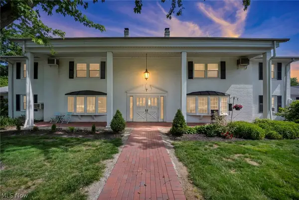 7 Meadowlawn Drive #7/7, Mentor, OH 44060
