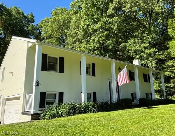 514 Michael Lane, Zoar, OH 44697