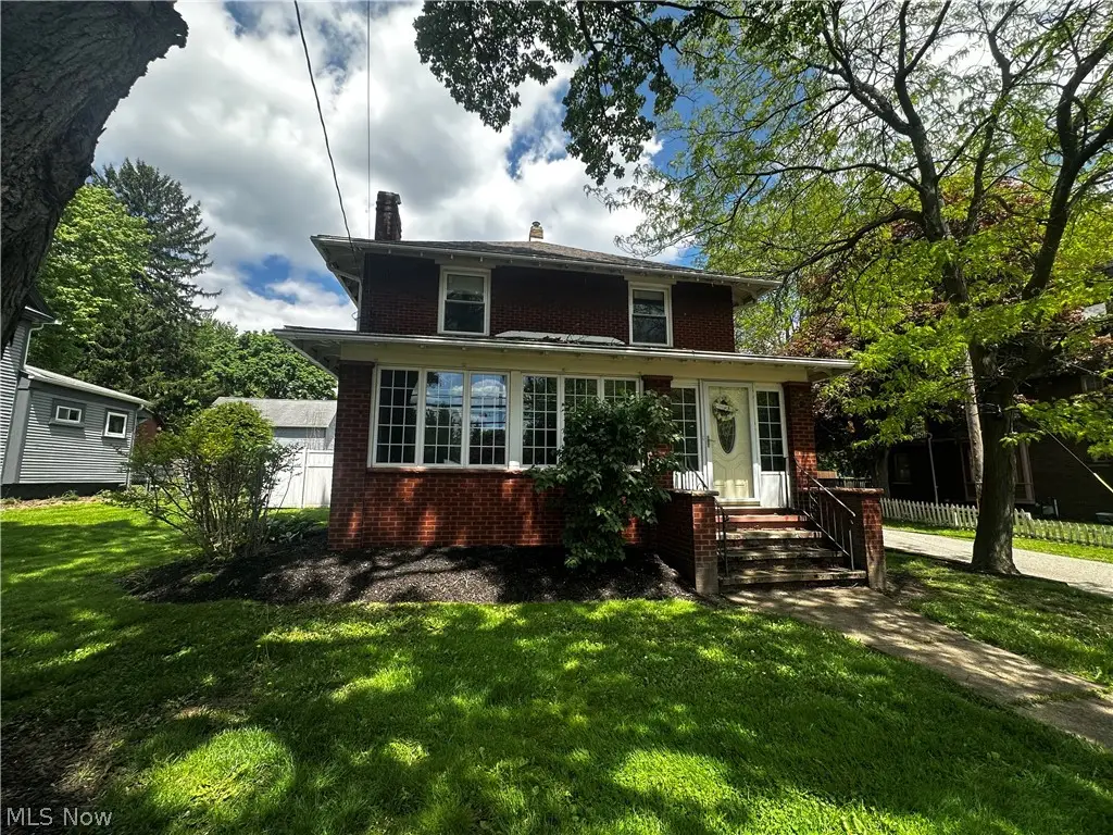 3771 Edison Nw Street, Uniontown, OH 44685 - #1