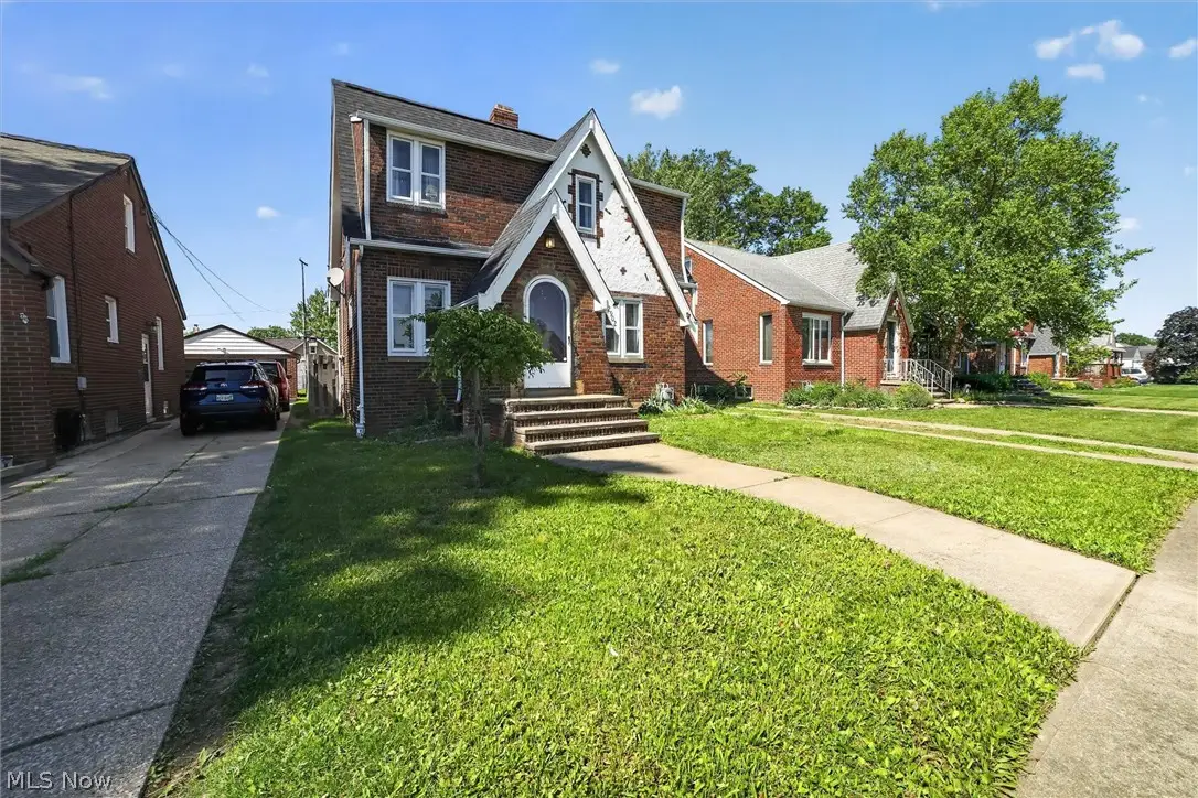 2902 Russell Avenue, Parma, OH 44134 - #1