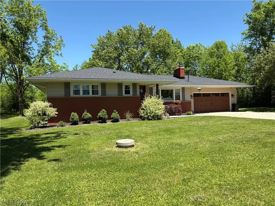 4424 N Lake Road, West Farmington, OH 44491 - #2