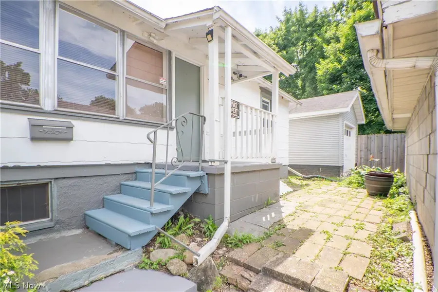 1136 Beardsley Street, Akron, OH 44301 - #2