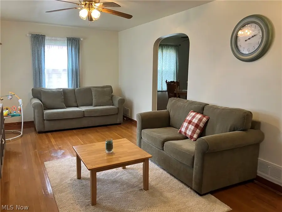 1251 Glencairn Road, Weirton, WV 26062 - #3